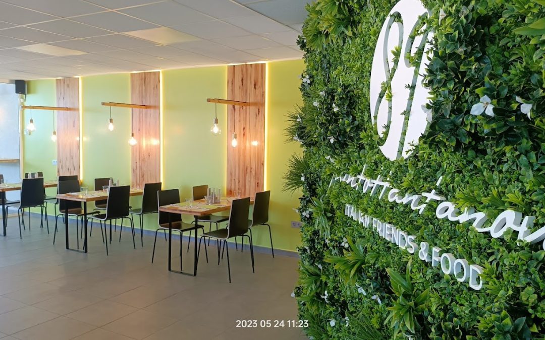 Cafetería & Cocktail Bar PuntOttantanove